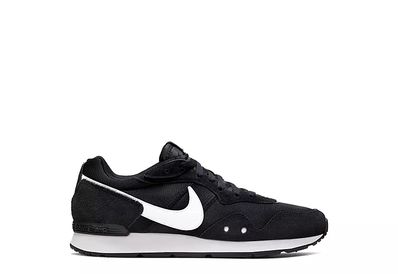 Nike Mens Venture Runner Sneaker - Black 2 Nike Mens Venture Runner Sneaker - Black - Image 2