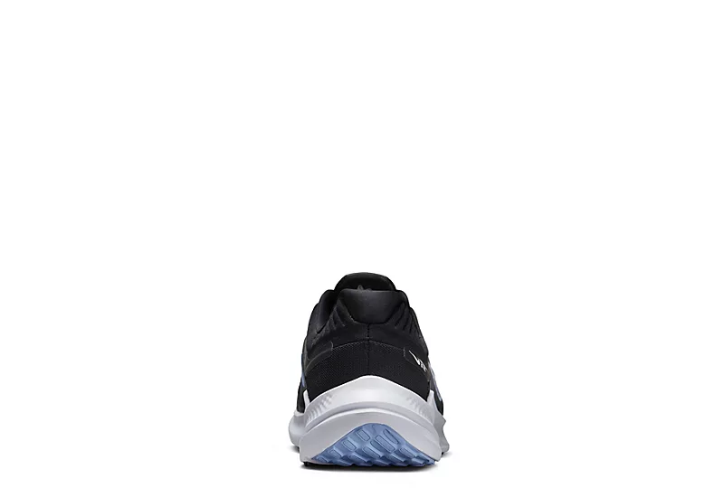 Nike Mens Quest 5 Running Shoe - Black 4 Nike Mens Quest 5 Running Shoe - Black - Image 4