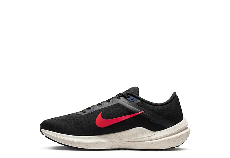 Nike Mens Air Winflo 10 Running Shoe - Black 3 Nike Mens Air Winflo 10 Running Shoe - Black - Image 3